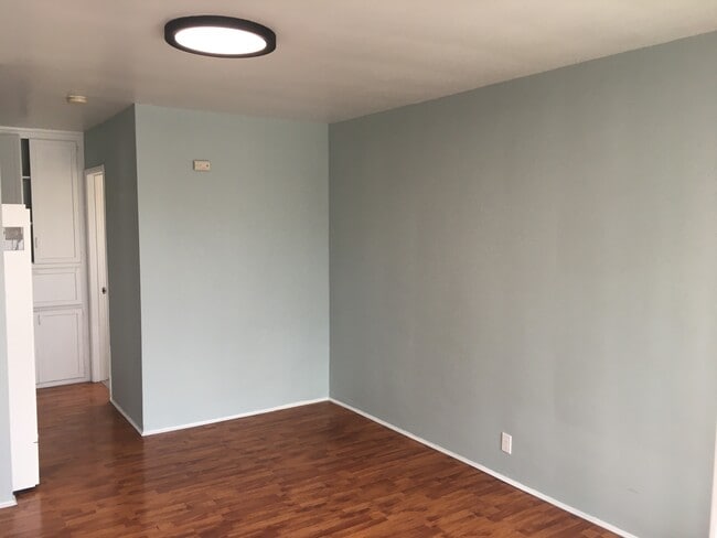 Building Photo - 1017 Allen Ave