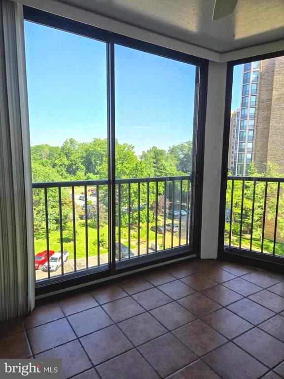 Foto principal - 5902 Mt Eagle Dr