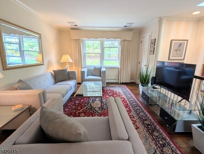 Foto del edificio - 48 Mt Kemble Ave