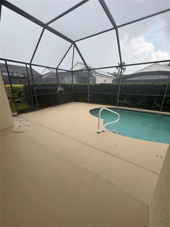 Building Photo - 8029 King Palm Cir