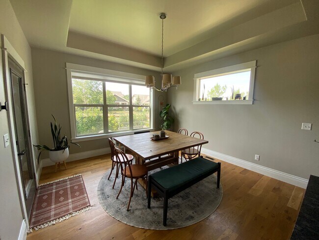 Foto del edificio - 3319 S 26th Ave