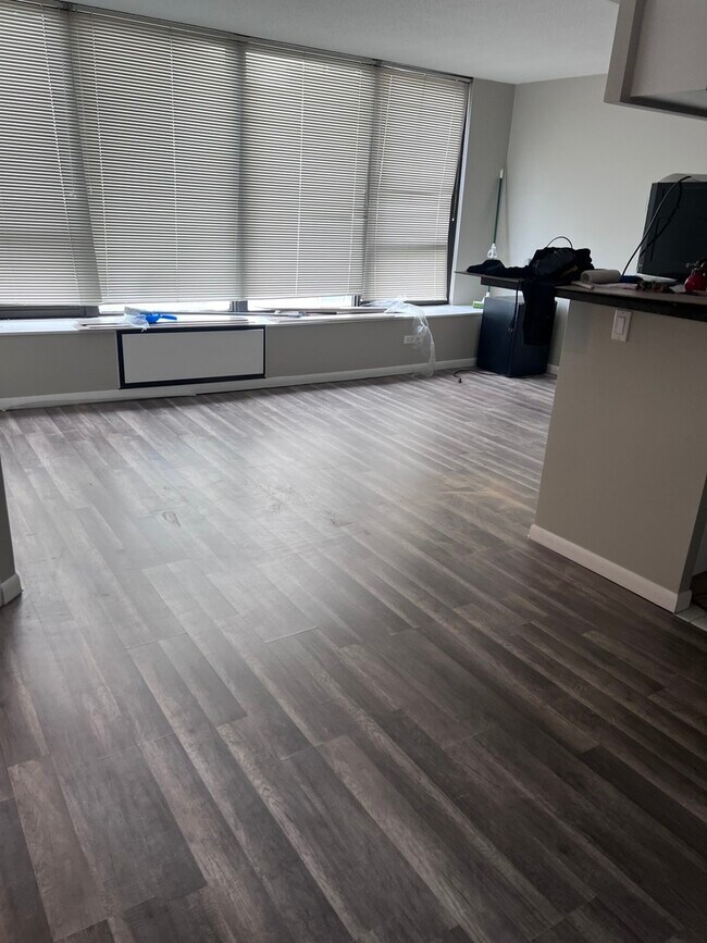 Foto del edificio - 1313 N Ritchie Ct