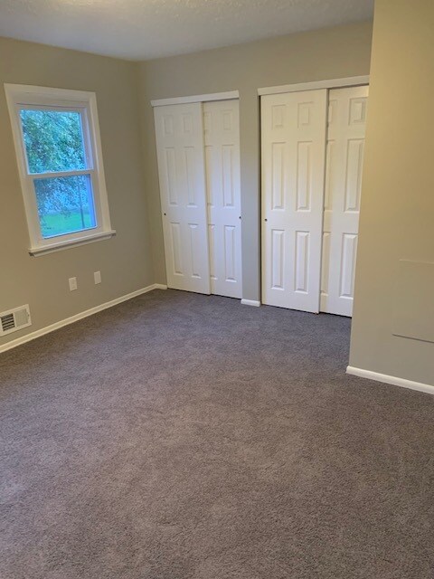 Building Photo - 120 Barberry Ter