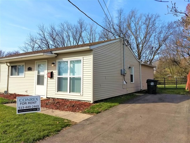 Building Photo - 4194 Beavercreek Cir
