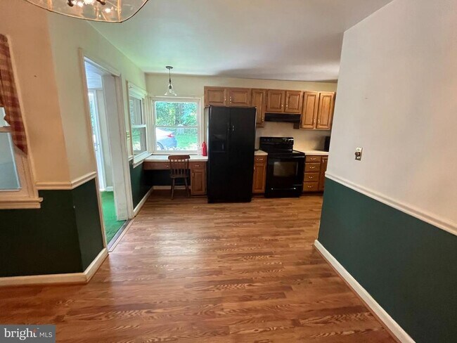 Building Photo - 1407 Spackmans Ln