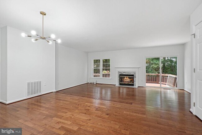 Foto del edificio - 7706 Hickory Glen Way