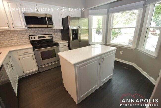 Foto del edificio - 1629 Elkwood Ct