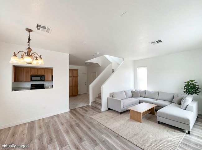 Building Photo - 261 Dizzy Petunia Ct