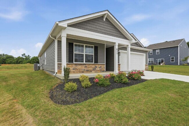 Foto del edificio - Welcome Home to This Beautiful 4-Bedroom Ranch-Style Gem