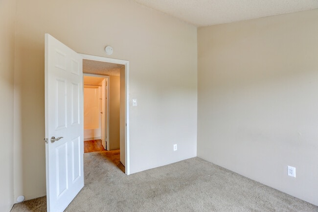 1BD 1BA - 576 SF - Bedroom - Summit View Village Apartments