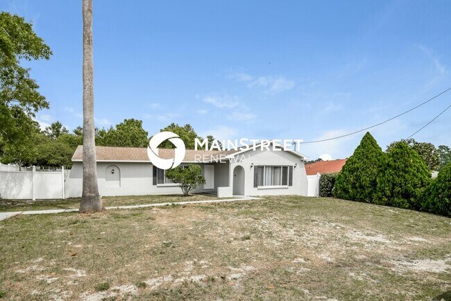 Foto del edificio - 3 Bedroom Pet-Friendly Home in Spring Hill, FL with Main Street Renewal