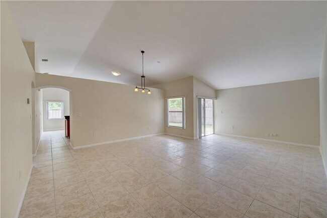 Foto del edificio - 13348 NW 13th St