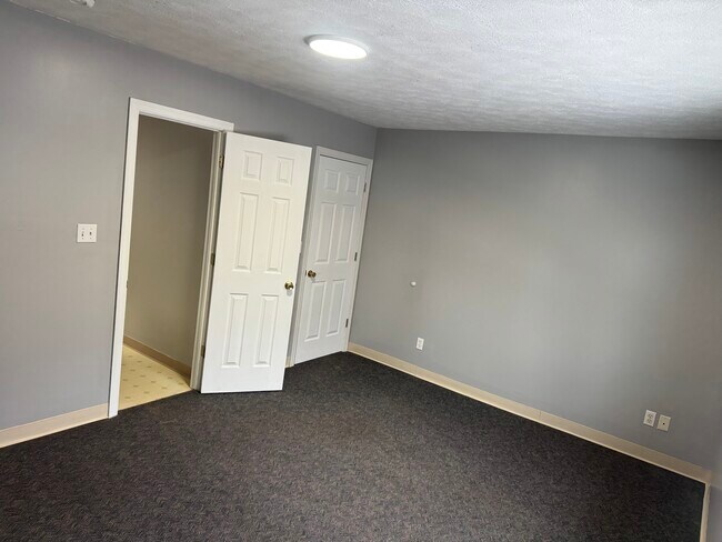 Foto del edificio - 50 Greenbrier Plz