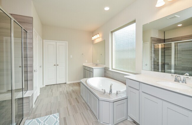 Foto del edificio - 3035 Dragonlet Ln