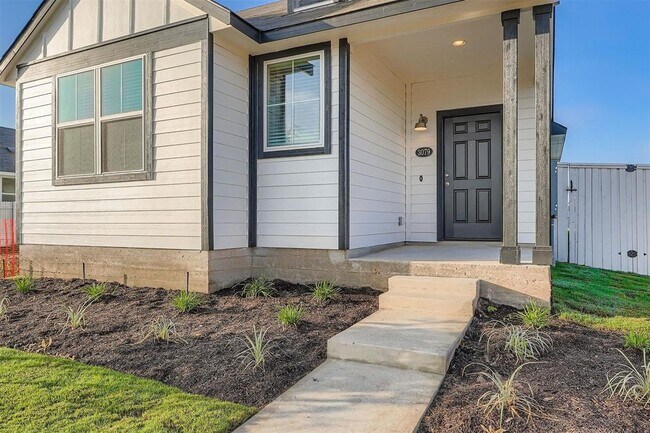 Building Photo - 3079 Winding Creek Rd