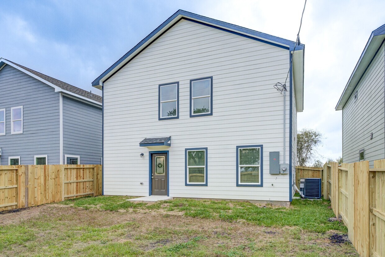 Foto principal - 410 N 4th St