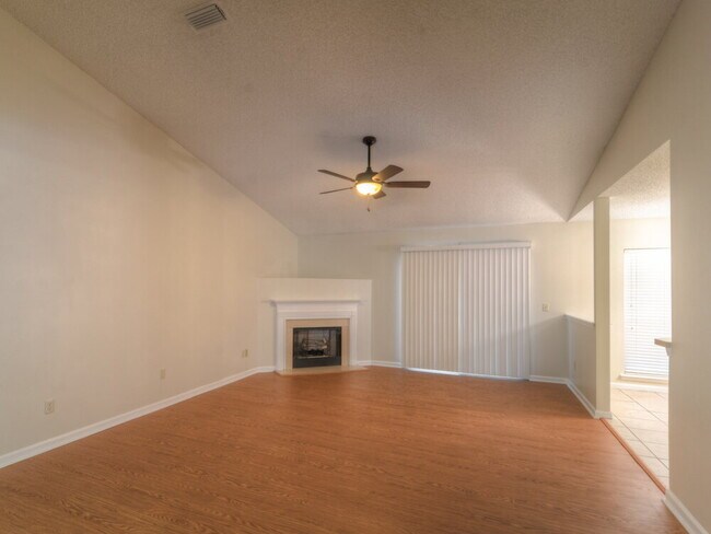 Building Photo - 1125 Arcaro Ct