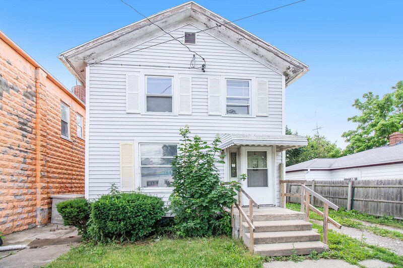 120 S Tecumseh St, Adrian, MI 49221 House Rental in Adrian, MI