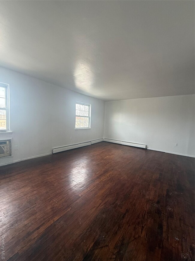 Building Photo - 259-54 Craft Ave