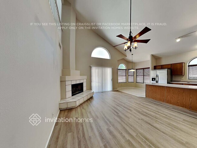 Building Photo - 10201 Hopi Ln