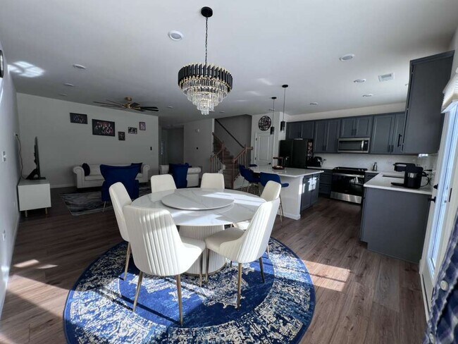 Foto del edificio - 24453 W Kroll Dr