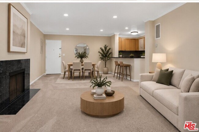 Foto del edificio - 6505 Green Valley Cir