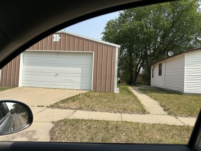 Foto del edificio - 2 Bed, 1 Bath Single Family Home- Staples, MN