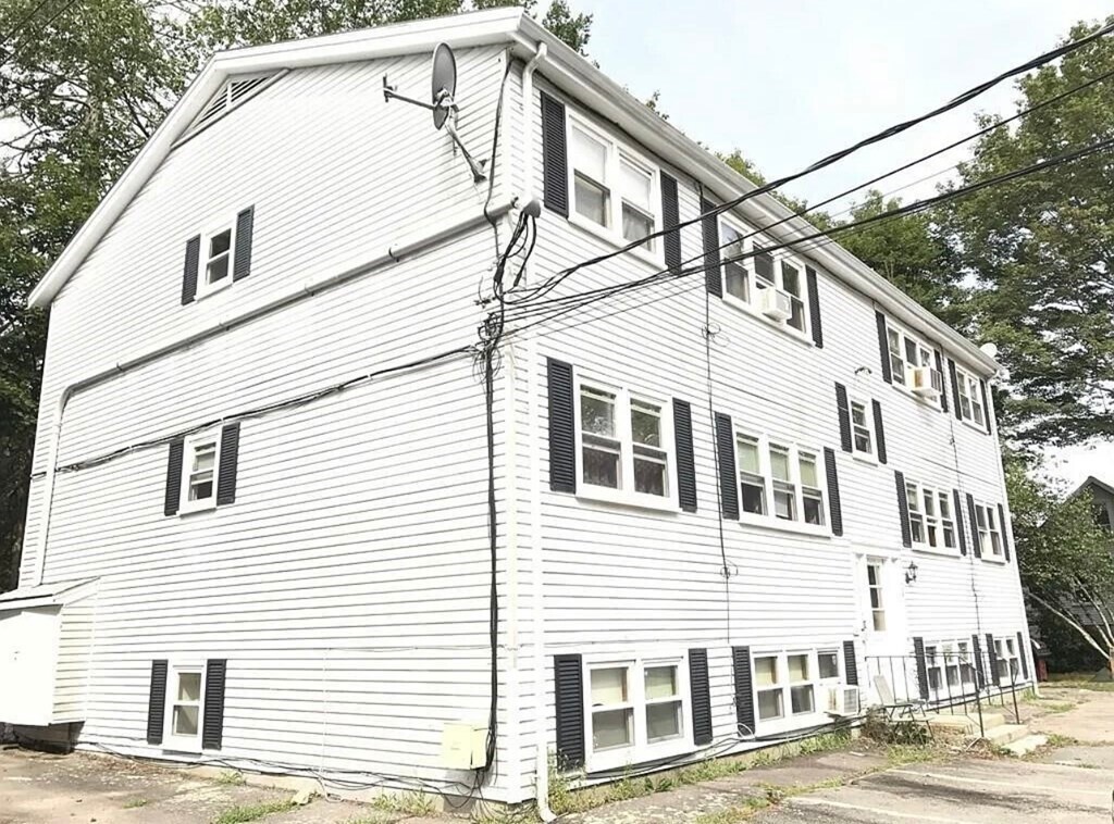 20 Quincy St Unit 1, Abington, MA 02351 Apartment for Rent in
