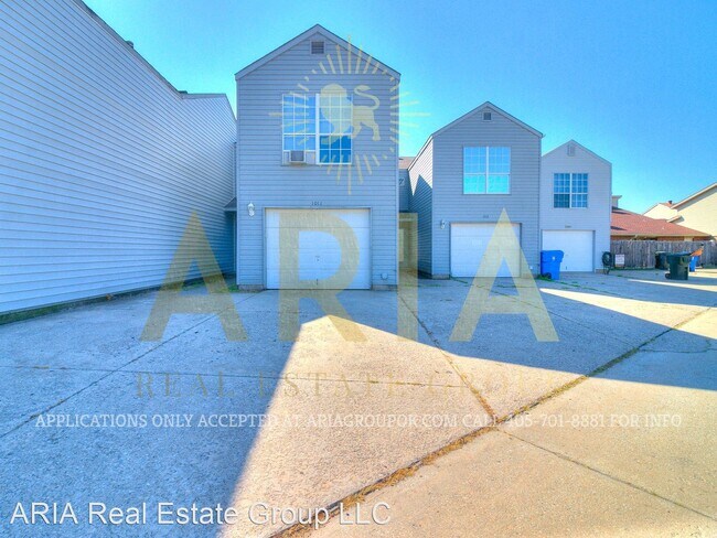 Foto del edificio - 3 br, 2 bath House - 1011 Rambling Oaks Dr.