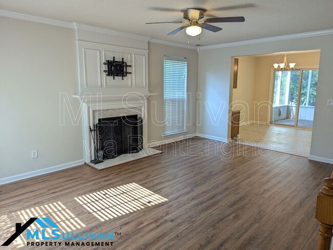Building Photo - 7009 Englehardt Dr