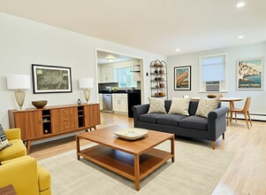 Building Photo - 29 Sandy Brook Rd