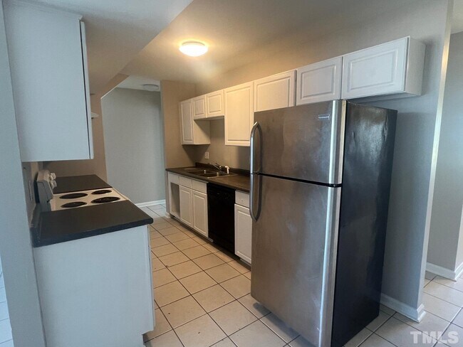 Foto del edificio - 34 Futrell Rd