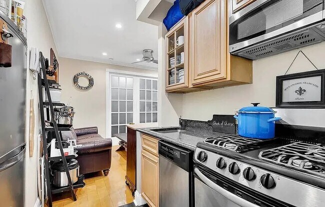 Foto del edificio - 120 Christopher St