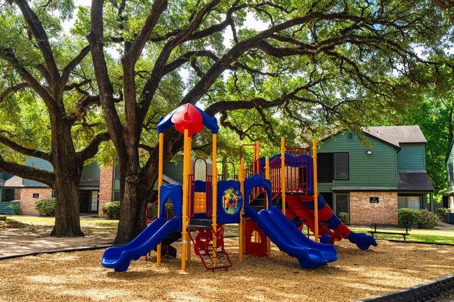 Building Photo - OAK BEND APARTMENTS