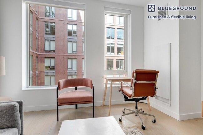 Foto del edificio - 370 Harrison Ave