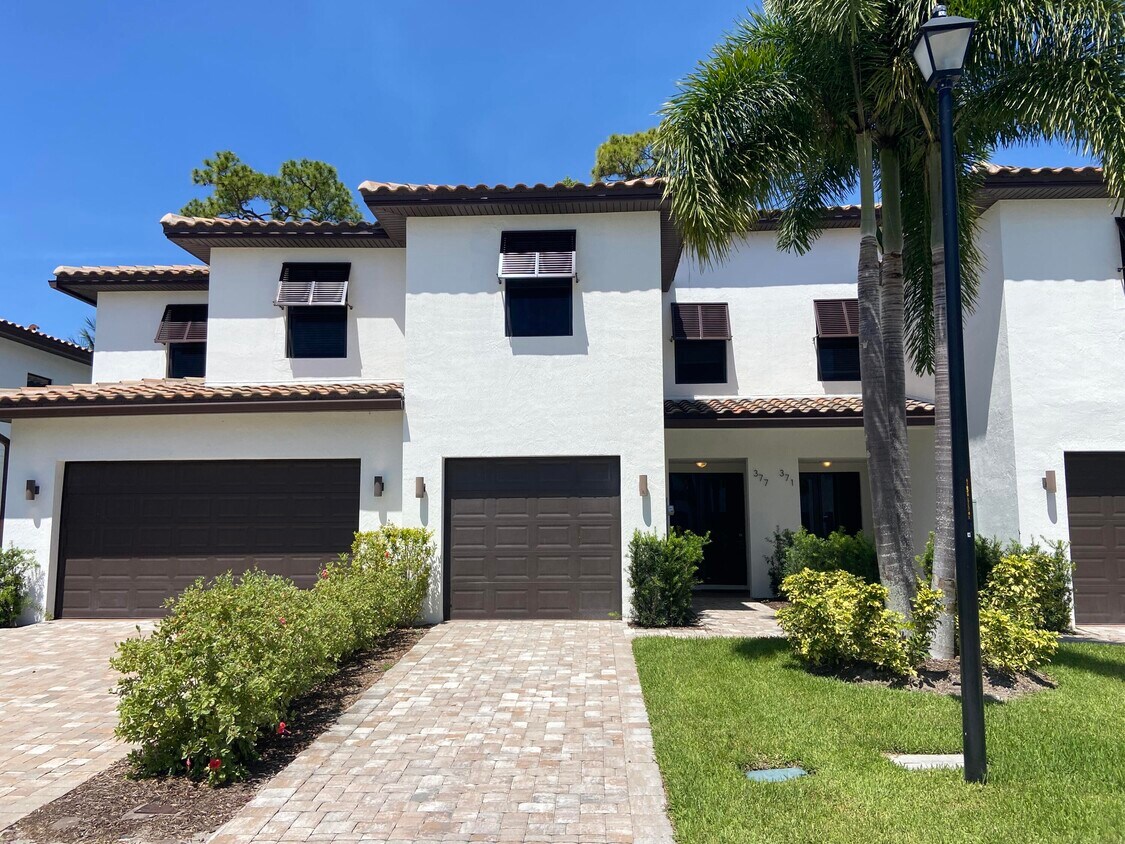 377 Bella Sol Way, West Palm Beach, FL 33406 Townhome Rentals in West