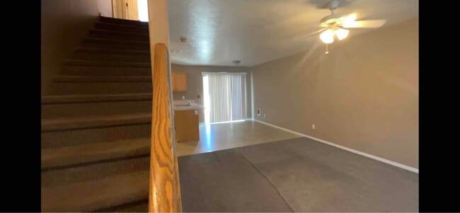 Building Photo - 2071 Meppen Dr