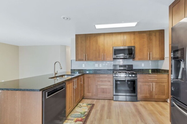 Foto del edificio - 5630 W 115th Ave