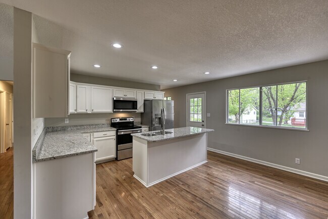Building Photo - 1706 NE 67th Ter