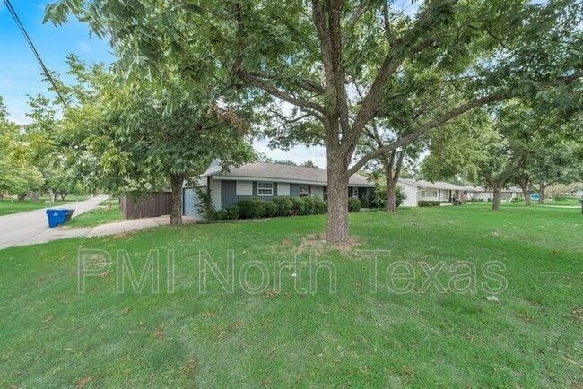 Foto del edificio - 9580 Magnolia Rd