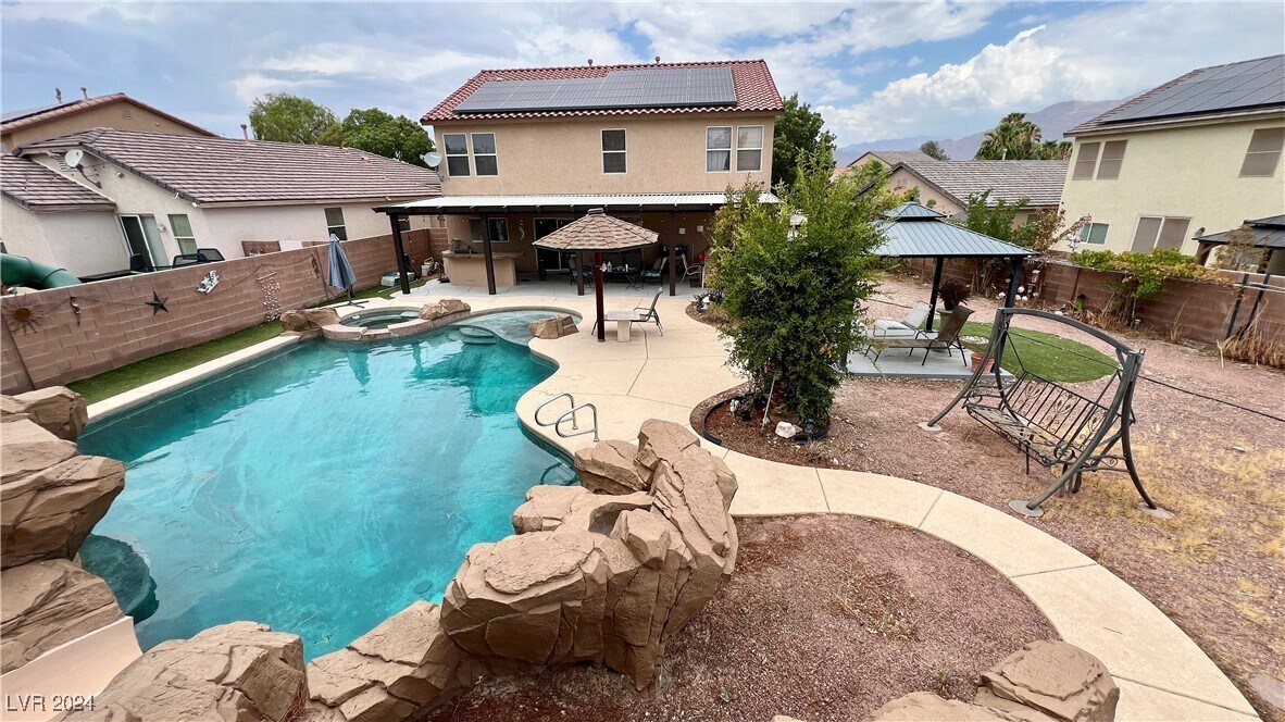 Primary Photo - 4933 Naff Ridge Dr