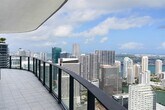 Primary Photo - 1000 Brickell Plz