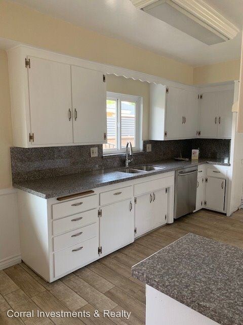 Foto del edificio - 4 br, 2 bath House - 610 N. Eileen Ave