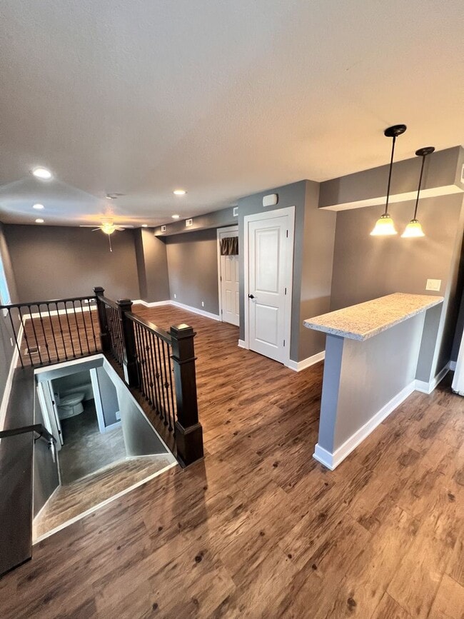 Foto del edificio - 1125-1127 Kellogg Ave