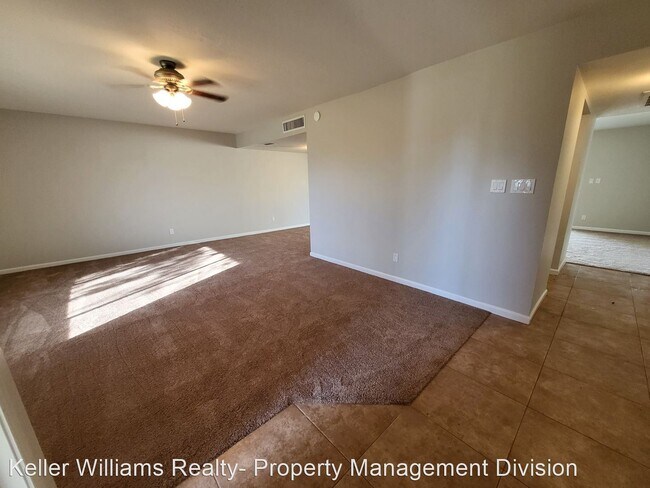 Building Photo - 4 br, 2 bath House - 3719 S. Elm Street 21...