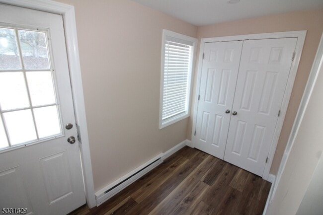 Building Photo - 346 Strotz Rd