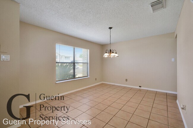 Foto del edificio - 3 br, 2.5 bath House - 6582 Beech Trail Drive