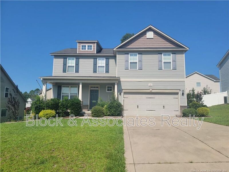 Foto principal - 84 Old Glory Ln