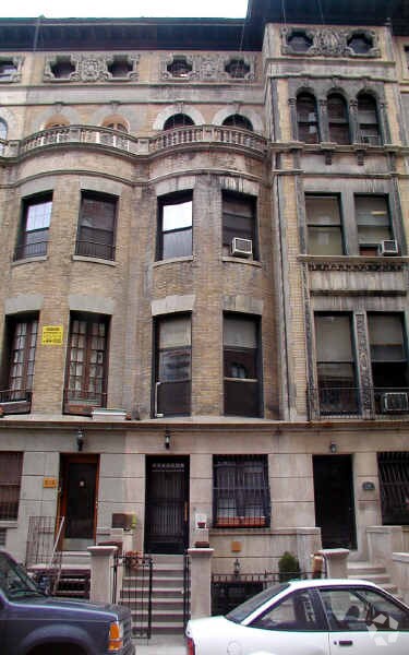 Foto del edificio - 217 W 70th St