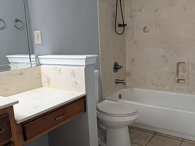 Foto del edificio - 5759 Alexandria Ln